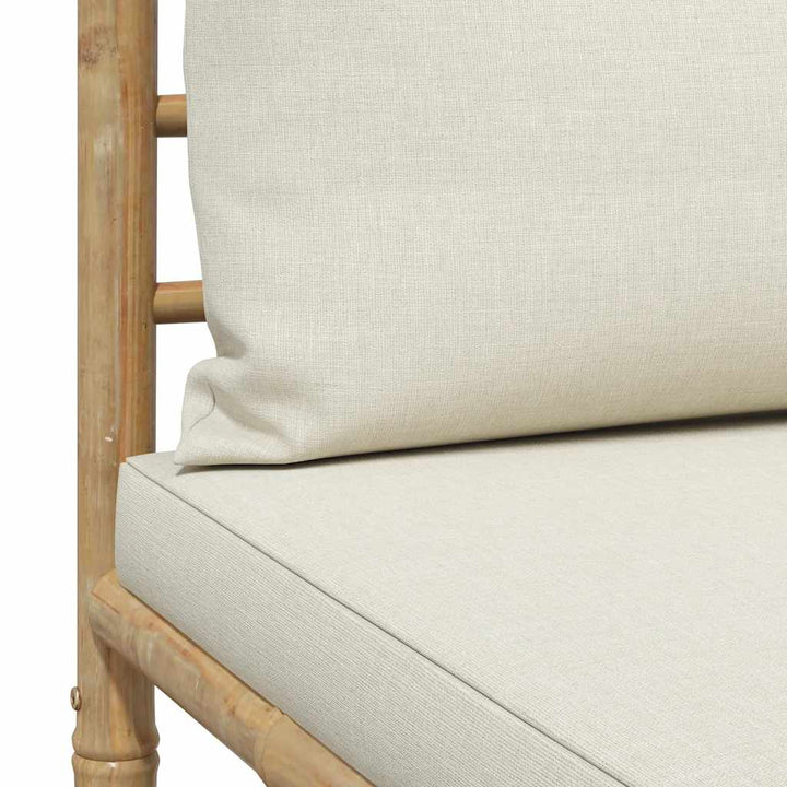 havesofa midterdel med cremefarvede hynder bambus