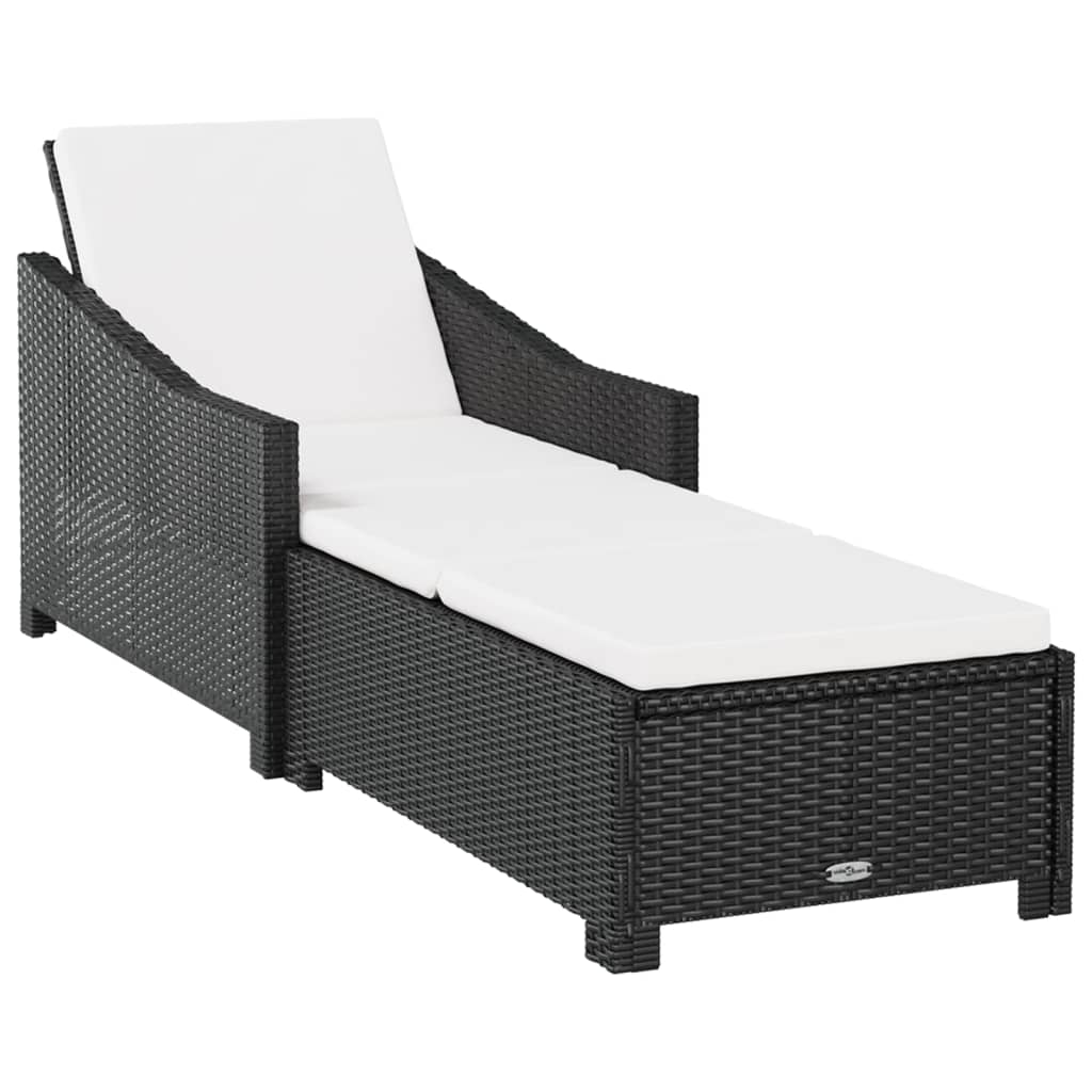 liggestol med cremefarvet hynde polyrattan sort