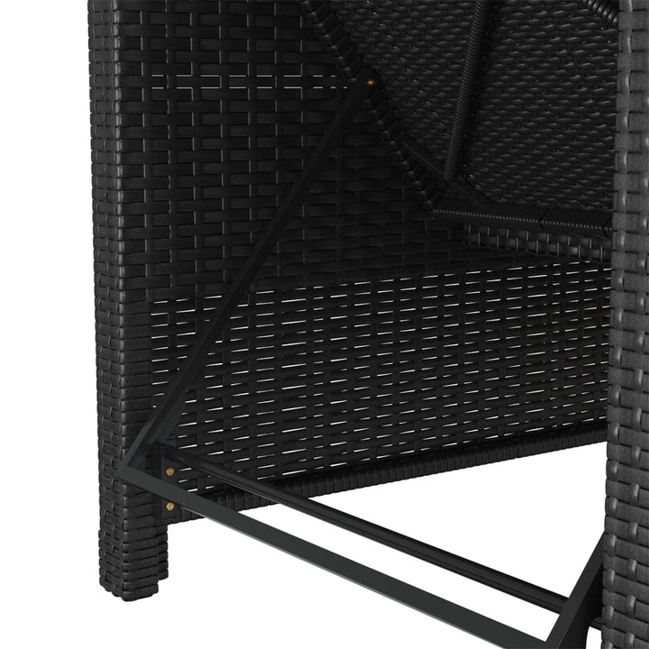 liggestol med cremefarvet hynde polyrattan sort