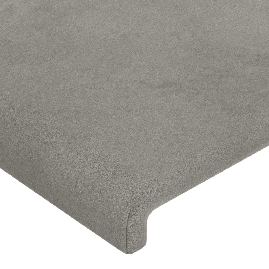 sengegavl med kanter 147x16x118/128 cm fløjl lysegrå