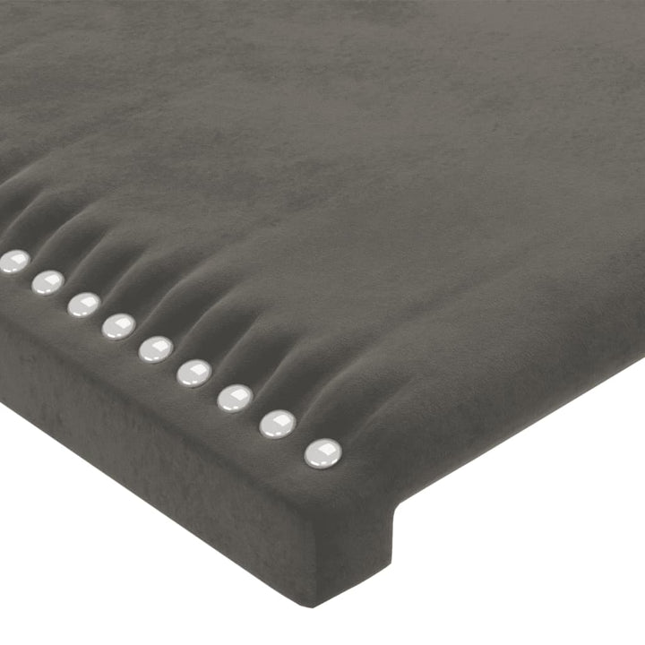sengegavl med kanter 147x16x118/128 cm fløjl mørkegrå