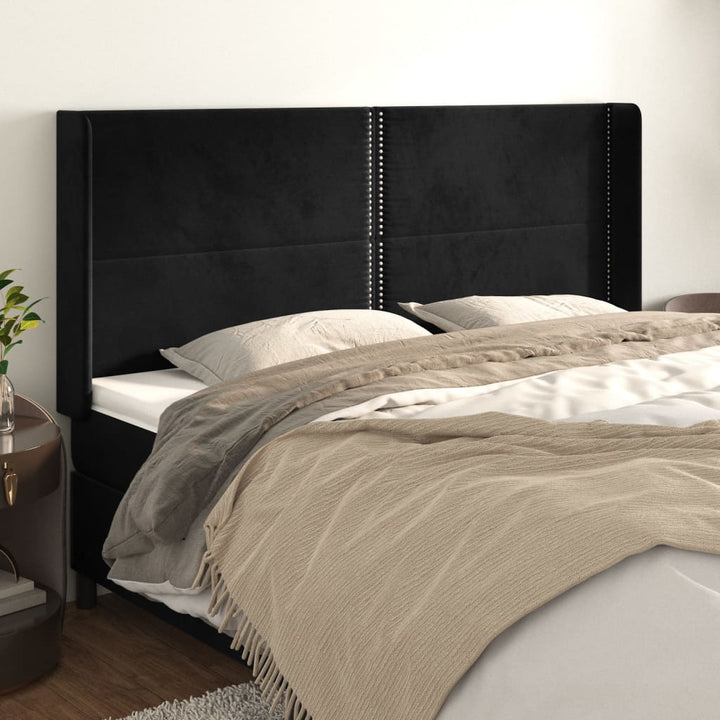 sengegavl med kanter 163x16x118/128 cm fløjl sort