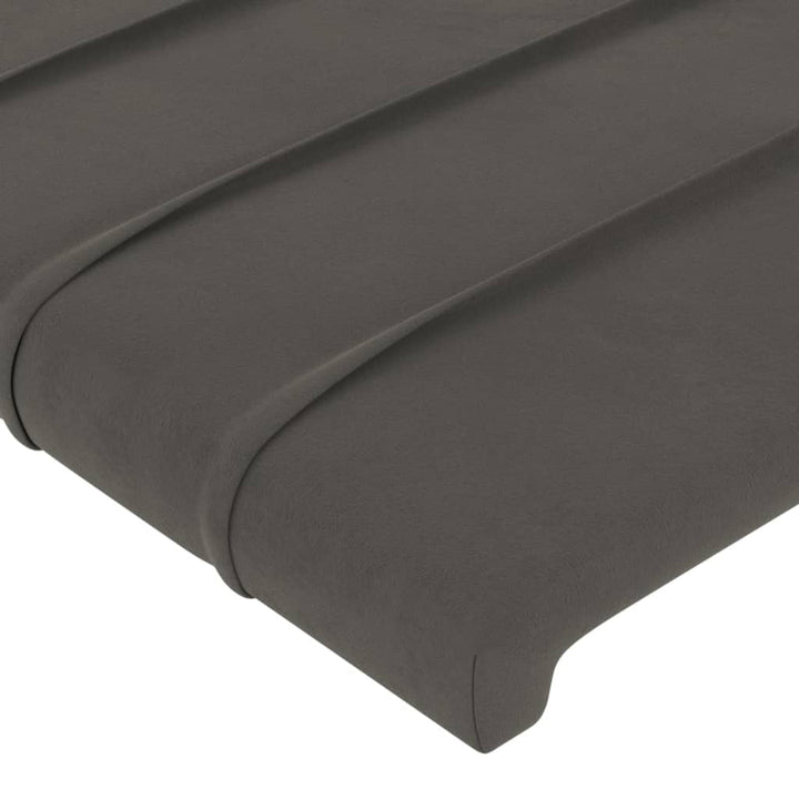 sengegavl med kanter 147x16x118/128 cm fløjl mørkegrå