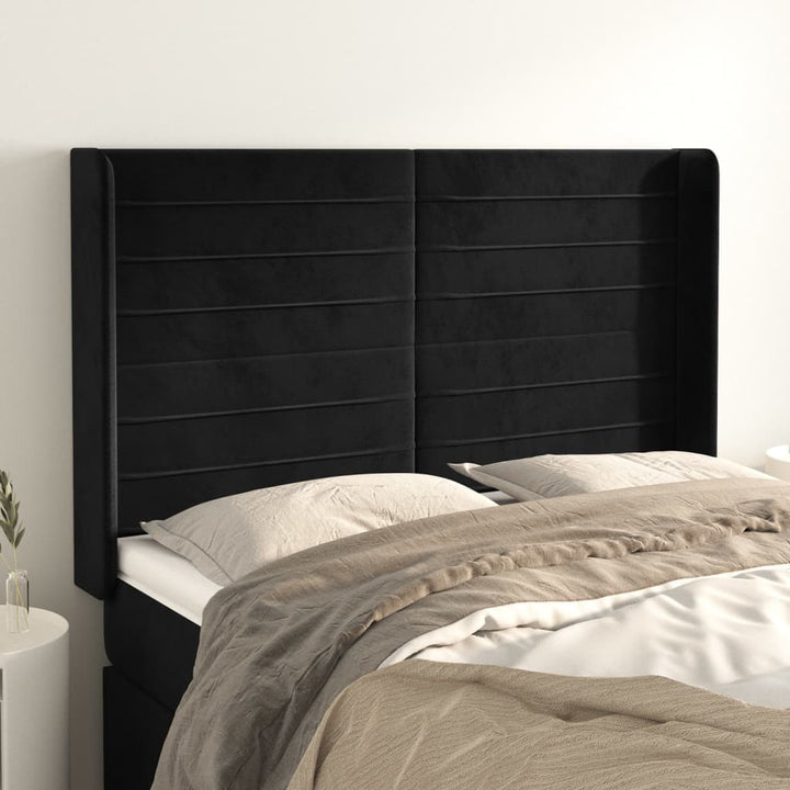 sengegavl med kanter 147x16x118/128 cm fløjl sort