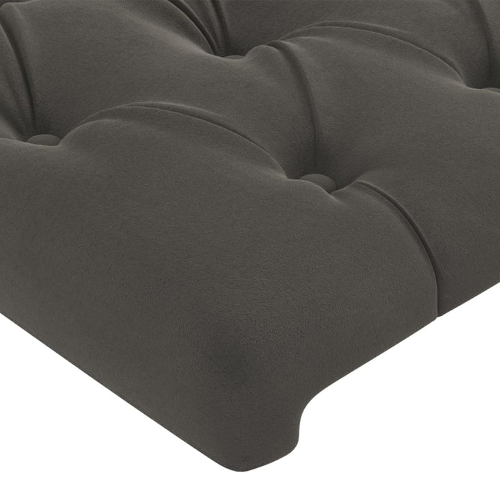 sengegavl med kanter 147x16x118/128 cm fløjl mørkegrå