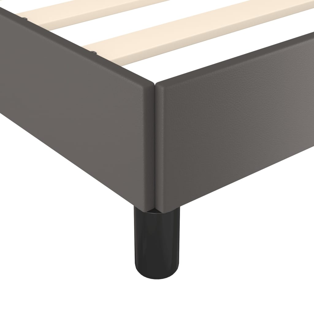 sengeramme med sengegavl 140x200 cm kunstlæder grå