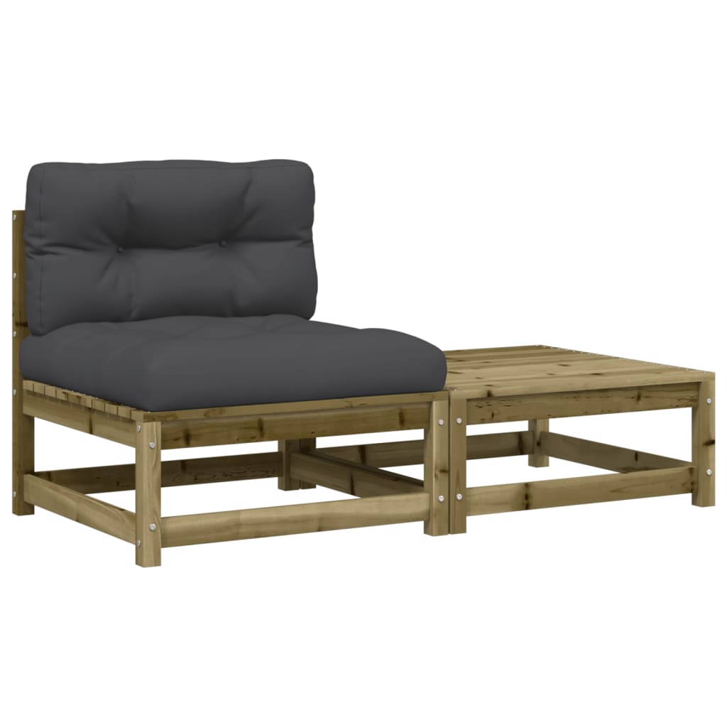 sofa med hynder og fodskammel uden armlæn