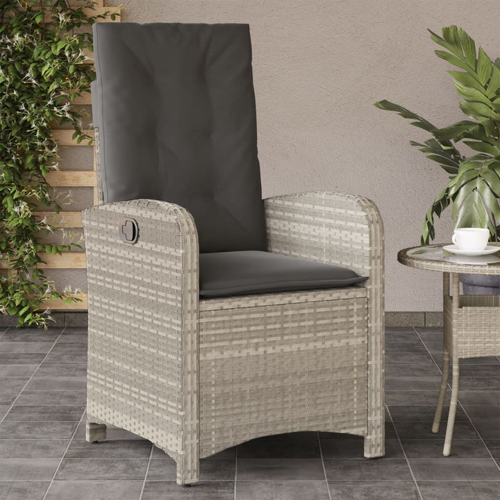 havestol med lænefunktion og hynder polyrattan lysegrå
