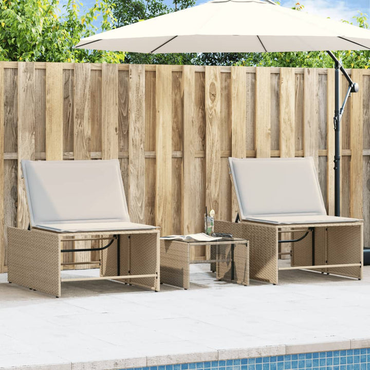 liggestole 2 stk. med bord beige polyrattan