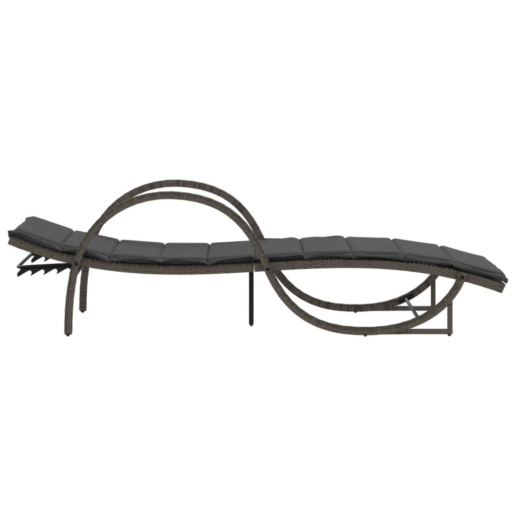 liggestole 2 stk. med bord polyrattan grå