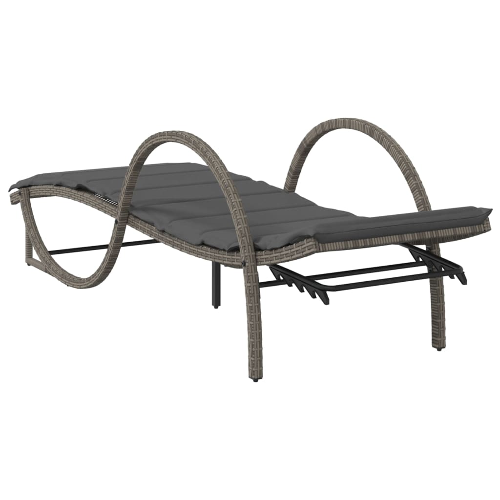 liggestole 2 stk. med bord polyrattan grå