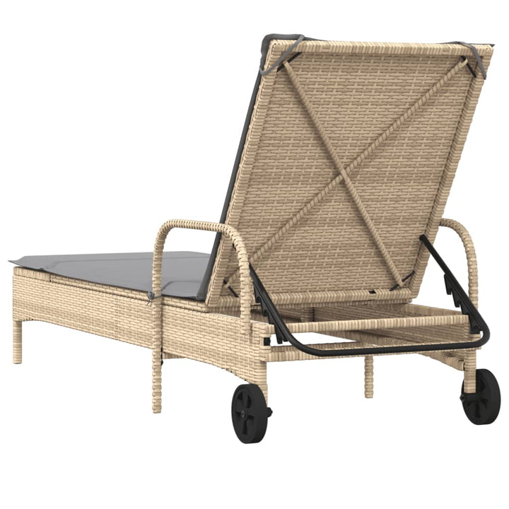 liggestol med hjul og hynde polyrattan beige
