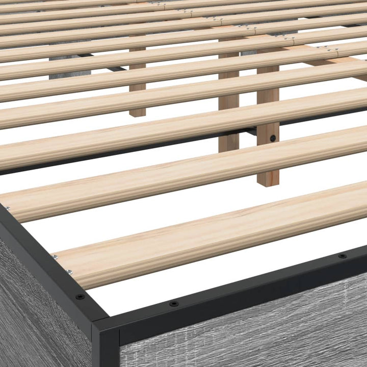 sengestel 150x200 cm konstrueret træ og metal grå sonoma-eg