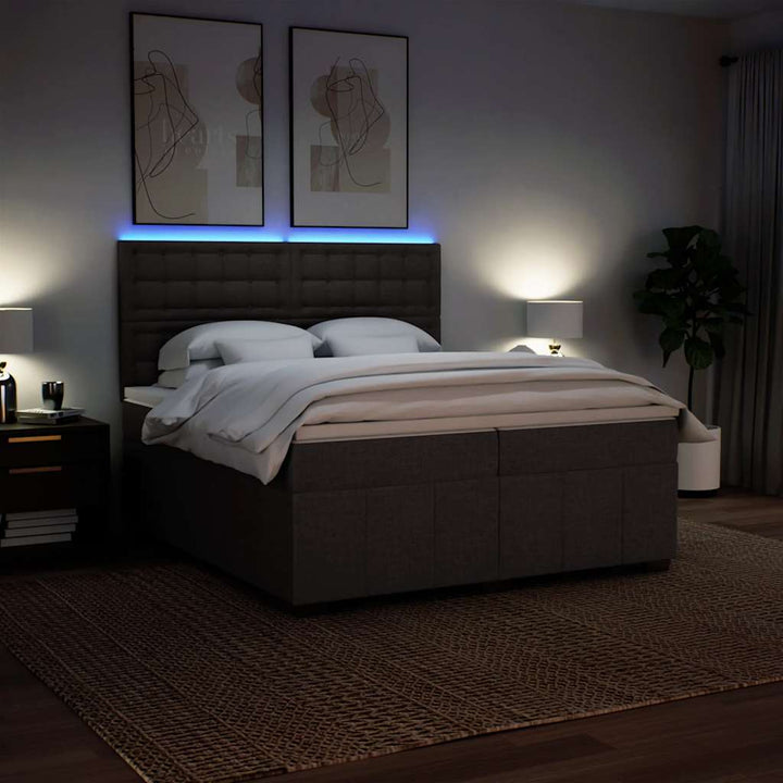 kontinentalseng med madras 200x200 cm stof mørkebrun