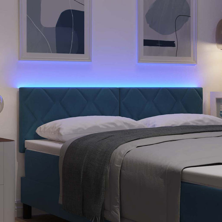 LED-sengegavl med LED -strimmellys Mørkeblå 144 cm Fløjl
