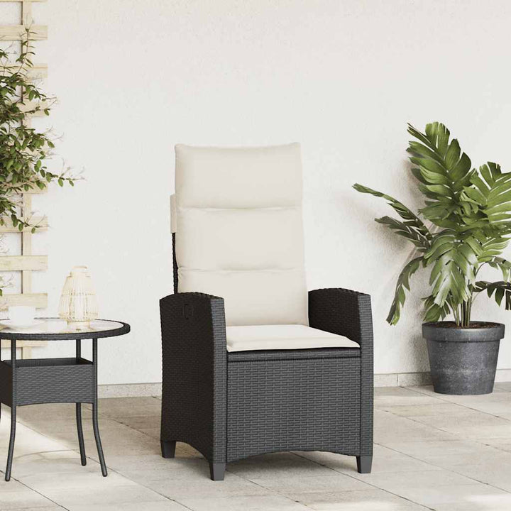 havestol med lænefunktion og sidebord polyrattan sort