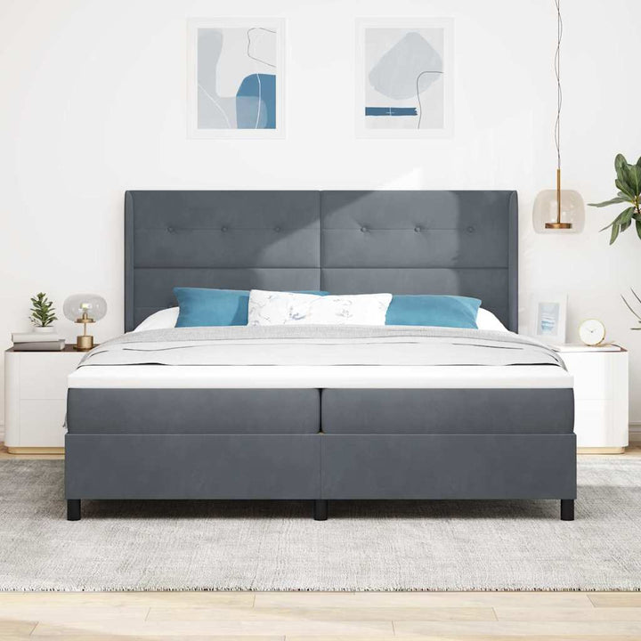 Box spring seng med hovedgærde Mørkegrå 200 x 200 cm Fløjl