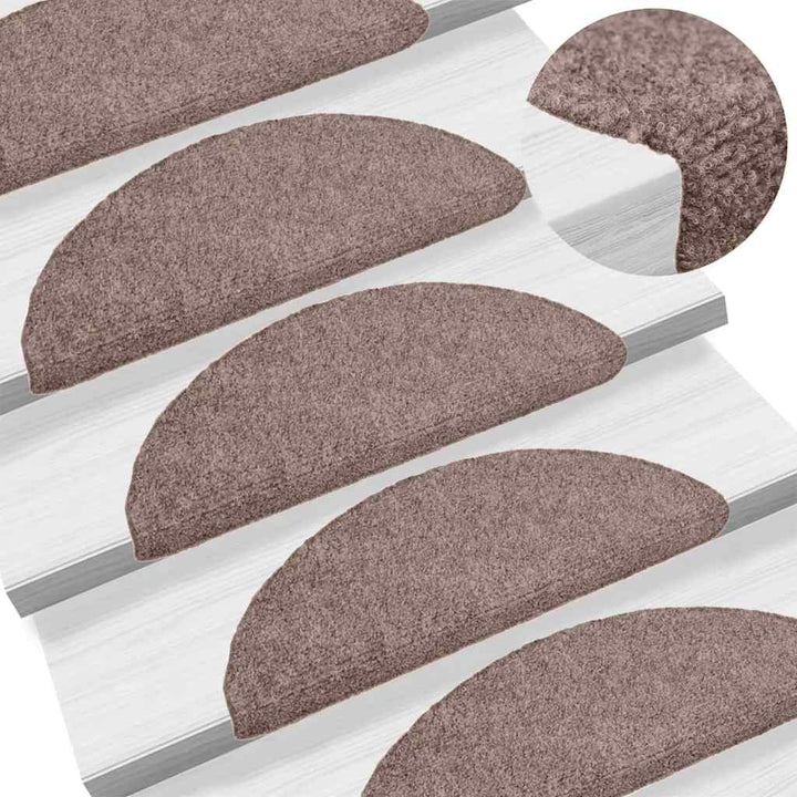 trappemåtter selvklæbende 20 stk. 56x17x3 cm lys brune halvrunde