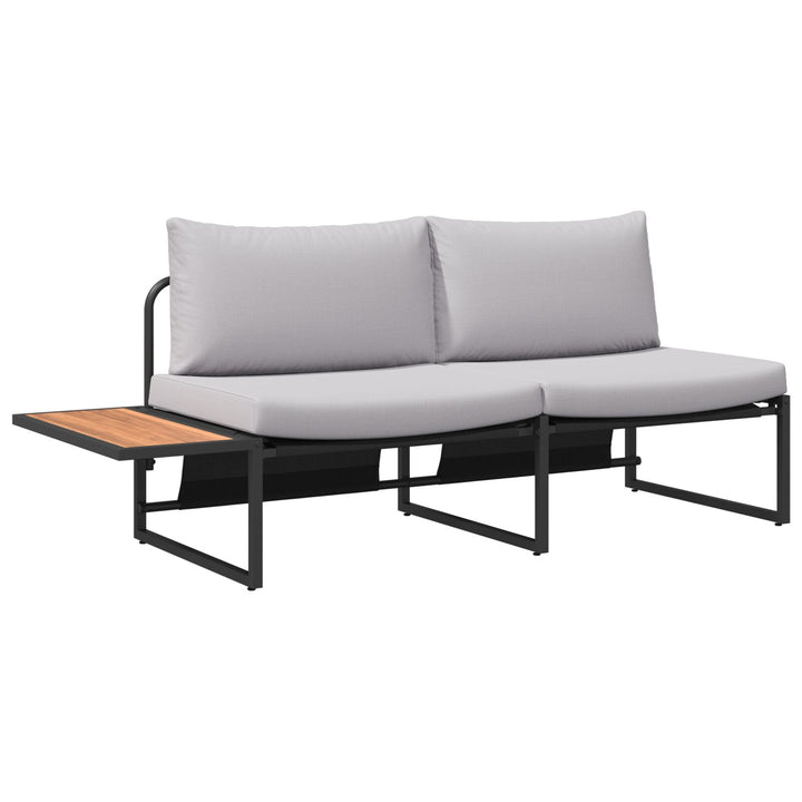2-personers have sofa med lysegrå puder